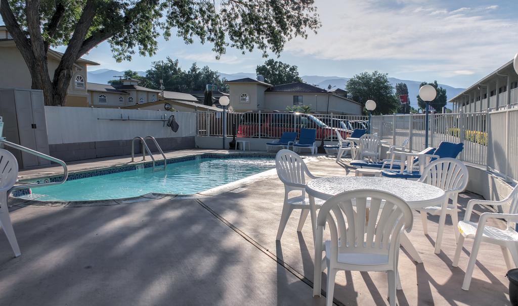 Motel 6-Bishop, Ca Экстерьер фото