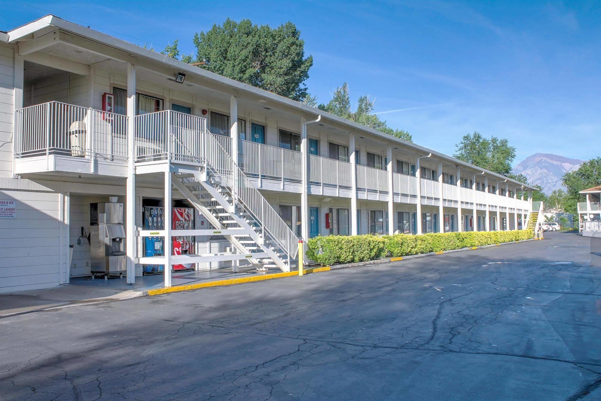 Motel 6-Bishop, Ca Экстерьер фото
